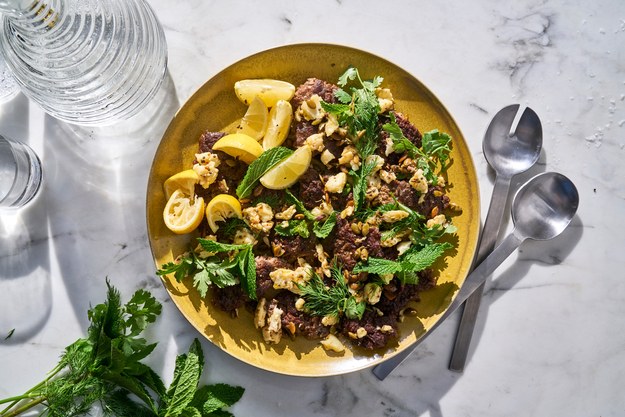 seared lamb with marinated halloumi and herbs
